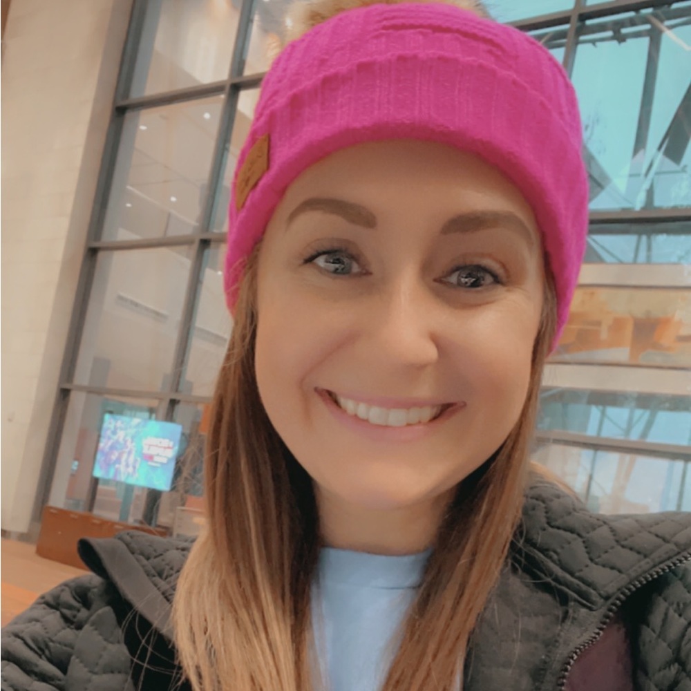 Meet your Posher, Candice